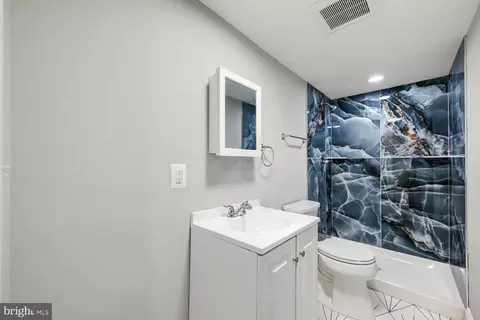 Bath - 1414 N Potomac St, Baltimore, MD 21213 photo 2 of 2