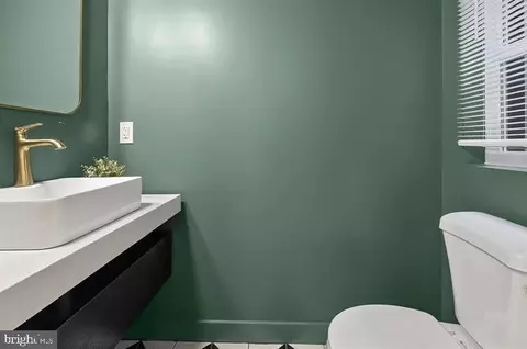 Bath - 1809 N Milton Ave, Baltimore, MD 21213 photo 3 of 3