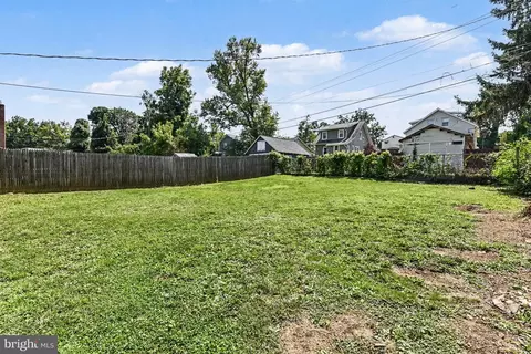 Exterior - 5818 Highgate Dr, Baltimore, MD 21215 photo 5 of 6