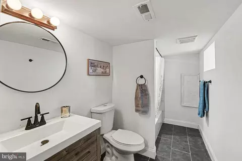 Bath - 5818 Highgate Dr, Baltimore, MD 21215 photo 3 of 3