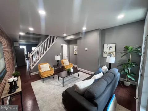 1512 W Pratt St, Baltimore, MD 21223
