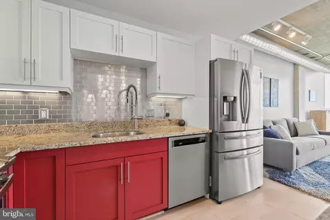 Kitchen - 1200 Steuart St #625, Baltimore, MD 21230 photo 7 of 7