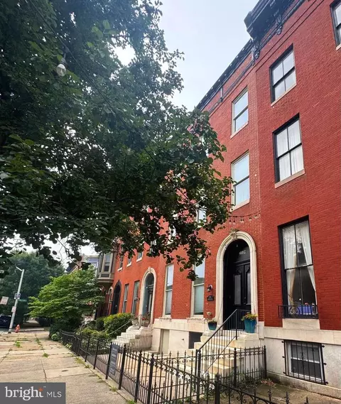 2506 Madison Ave, Baltimore, MD 21217
