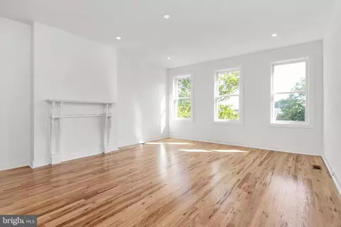 Living - 1508 Mcculloh St, Baltimore, MD 21217 photo 5 of 5