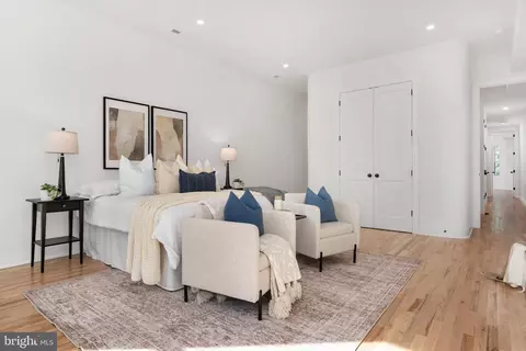 Bedroom - 1508 Mcculloh St, Baltimore, MD 21217 photo 3 of 3