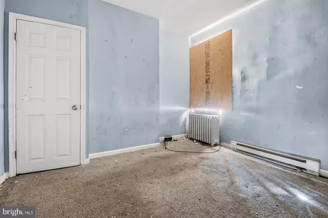 Bedroom - 2420 Greenmount Ave, Baltimore, MD 21218 photo 3 of 6