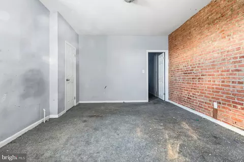 Bedroom - 2420 Greenmount Ave, Baltimore, MD 21218 photo 1 of 6