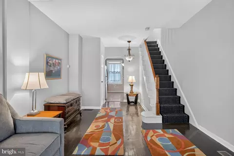 Entry Way - 602 S Macon St, Baltimore, MD 21224 photo 5 of 10