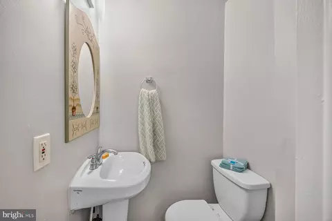 Other - 602 S Macon St, Baltimore, MD 21224 photo 4 of 10