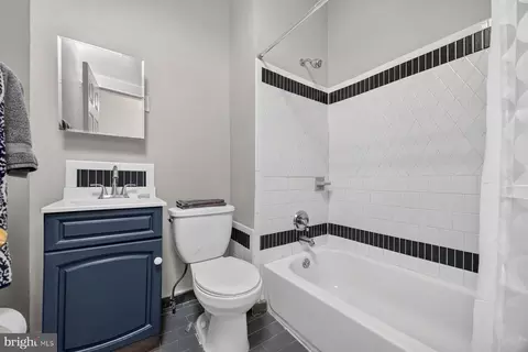 Bath - 602 S Macon St, Baltimore, MD 21224 photo 1 of 1
