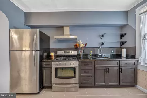 Kitchen - 602 S Macon St, Baltimore, MD 21224 photo 3 of 3