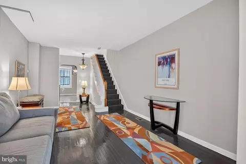 Entry Way - 602 S Macon St, Baltimore, MD 21224 photo 6 of 10