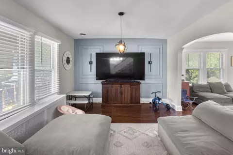 Living - 6222 Brook Ave, Baltimore, MD 21206 photo 1 of 1