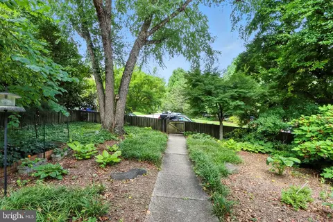Exterior - 5721 Ridgedale Rd, Baltimore, MD 21209 photo 8 of 18
