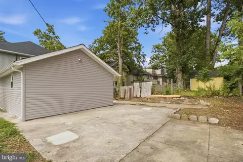 Exterior - 4011 Carlisle Ave, Baltimore, MD 21216 photo 4 of 4
