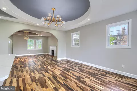 Living - 3509 Sequoia Ave, Baltimore, MD 21215 photo 5 of 8