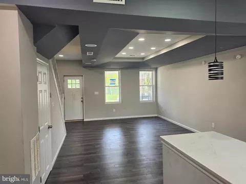 Entry Way - 2540 Quantico Ave, Baltimore, MD 21215 photo 1 of 9