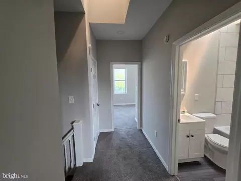 Entry Way - 2540 Quantico Ave, Baltimore, MD 21215 photo 6 of 9