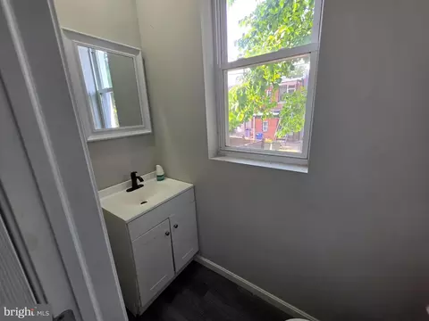 Bath - 2540 Quantico Ave, Baltimore, MD 21215 photo 1 of 7