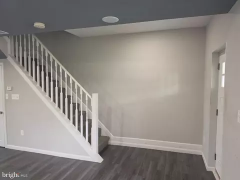 Entry Way - 2540 Quantico Ave, Baltimore, MD 21215 photo 2 of 9