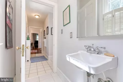Other - 3 Saint Dunstans Garth, Baltimore, MD 21212 photo 1 of 2