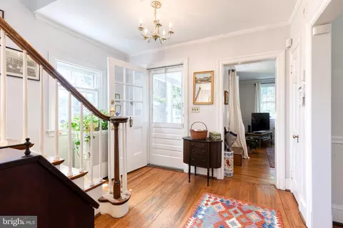 Entry Way - 3 Saint Dunstans Garth, Baltimore, MD 21212 photo 4 of 6