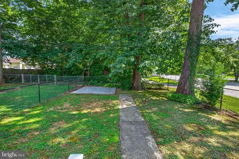 Exterior - 5605 Highgate Dr, Baltimore, MD 21215 photo 9 of 9