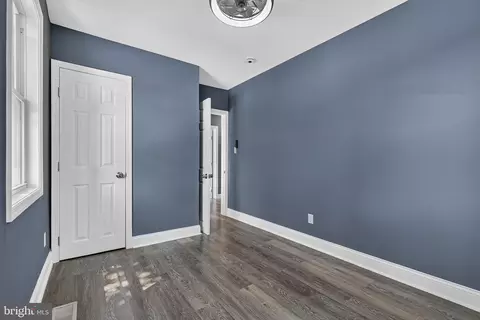 Entry Way - 5605 Highgate Dr, Baltimore, MD 21215 photo 9 of 12