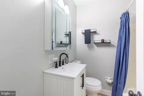 Bath - 413 Imla St, Baltimore, MD 21224 photo 1 of 4