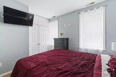 Bedroom - 3636 Roberts Pl, Baltimore, MD 21224 photo 2 of 7