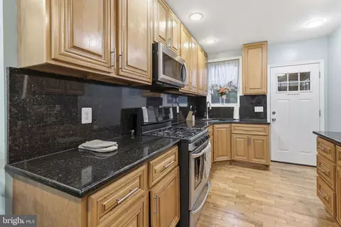 Kitchen - 3636 Roberts Pl, Baltimore, MD 21224 photo 2 of 3