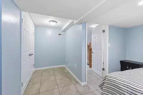 Entry Way - 3636 Roberts Pl, Baltimore, MD 21224 photo 7 of 7