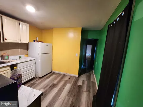 Entry Way - 112 Stricker St, Baltimore, MD 21223 photo 1 of 11