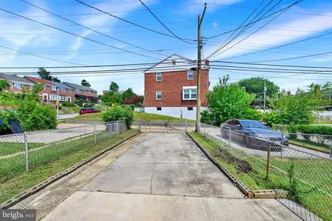 Exterior - 5829 The Alameda, Baltimore, MD 21239 photo 2 of 3