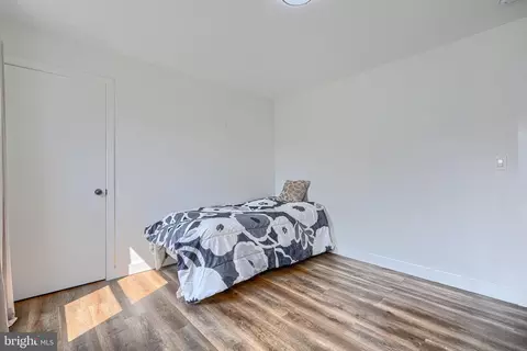 Bedroom - 4212 Powell Ave, Baltimore, MD 21206 photo 4 of 6