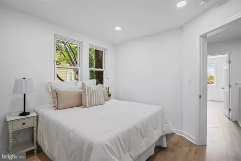 Bedroom - 38 N Monastery Ave, Baltimore, MD 21229 photo 2 of 6