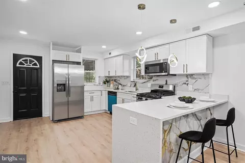Kitchen - 38 N Monastery Ave, Baltimore, MD 21229 photo 2 of 4