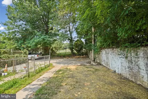 Exterior - 38 N Monastery Ave, Baltimore, MD 21229 photo 2 of 3