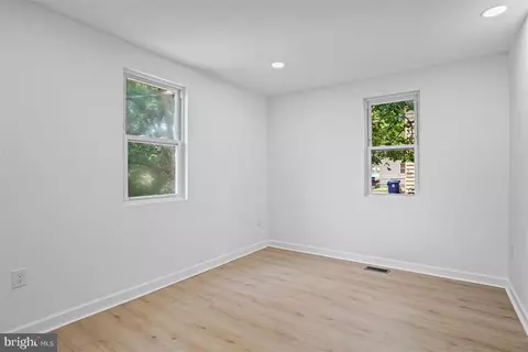 Bedroom - 38 N Monastery Ave, Baltimore, MD 21229 photo 5 of 6