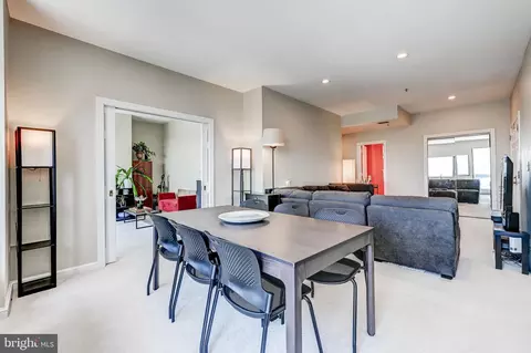 Dining - 10 E Lee St #2103, Baltimore, MD 21202 photo 2 of 3