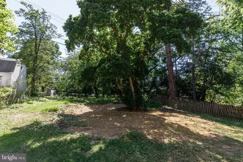 Exterior - 5802 Bland Ave, Baltimore, MD 21215 photo 7 of 9