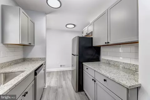 Kitchen - 5802 Bland Ave, Baltimore, MD 21215 photo 3 of 4