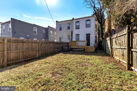 Exterior - 3324 Edmondson Ave, Baltimore, MD 21229 photo 4 of 7