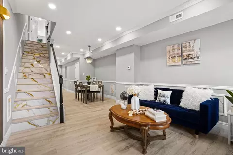 Entry Way - 1640 N Wolfe St, Baltimore, MD 21213 photo 1 of 17