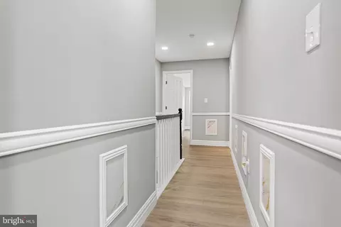 Entry Way - 1640 N Wolfe St, Baltimore, MD 21213 photo 12 of 17