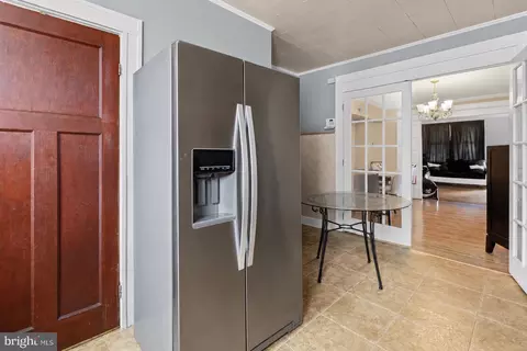 Entry Way - 2847 Brendan Ave, Baltimore, MD 21213 photo 1 of 1