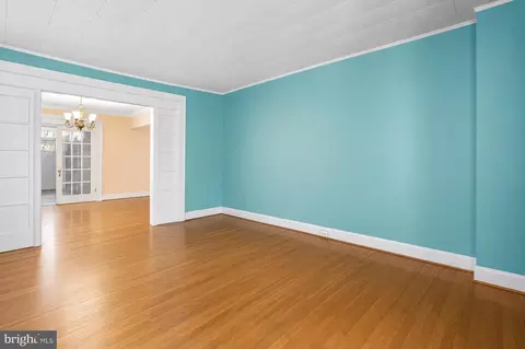 Living - 2847 Brendan Ave, Baltimore, MD 21213 photo 2 of 2