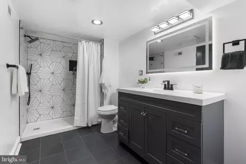 Bath - 5102 The Alameda, Baltimore, MD 21239 photo 3 of 5