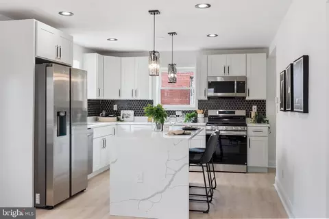 Kitchen - 5102 The Alameda, Baltimore, MD 21239 photo 2 of 4