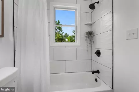 Bath - 5102 The Alameda, Baltimore, MD 21239 photo 2 of 5